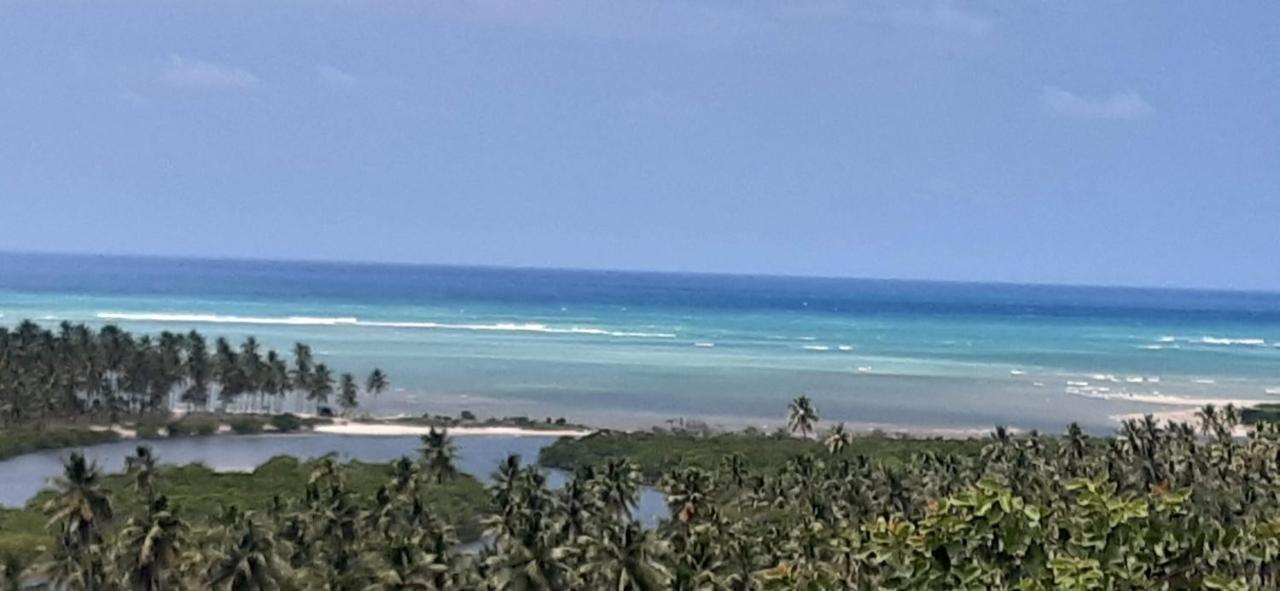 Sol * Pôrto de Pedras